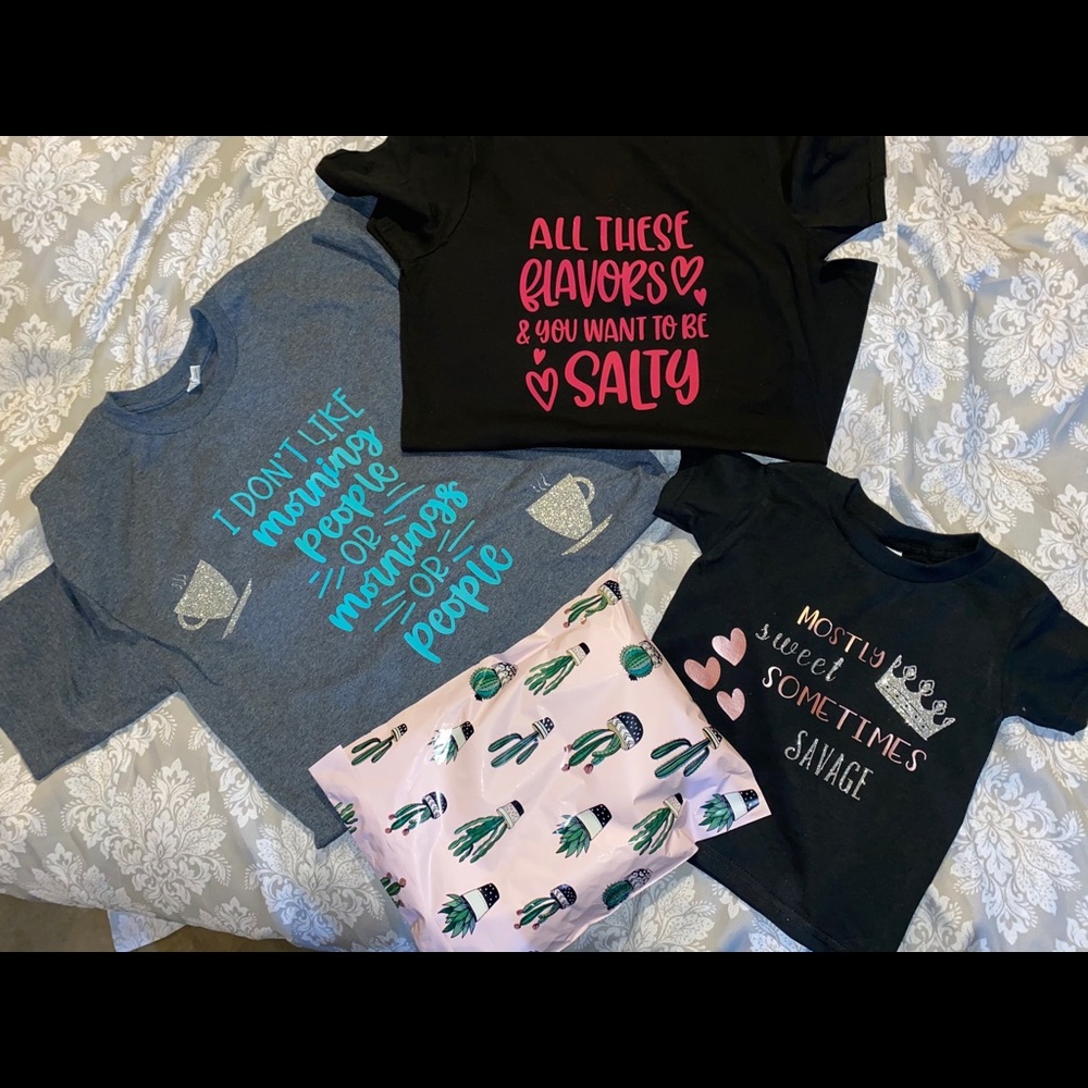 T-Shirts - Picture 2 of 5